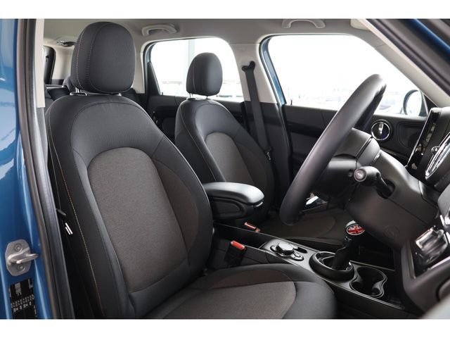 BMW MINI COOPER D CROSSOVER