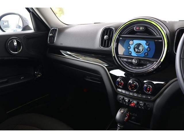 BMW MINI COOPER D CROSSOVER