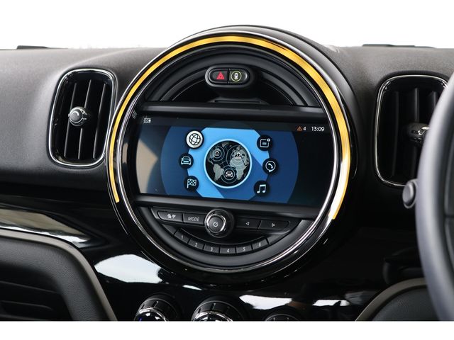 BMW MINI COOPER D CROSSOVER