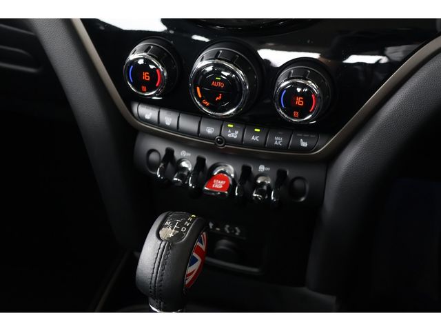 BMW MINI COOPER D CROSSOVER