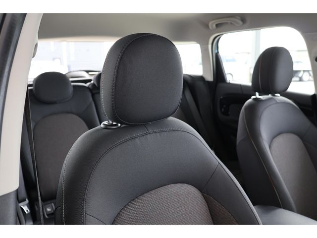 BMW MINI COOPER D CROSSOVER