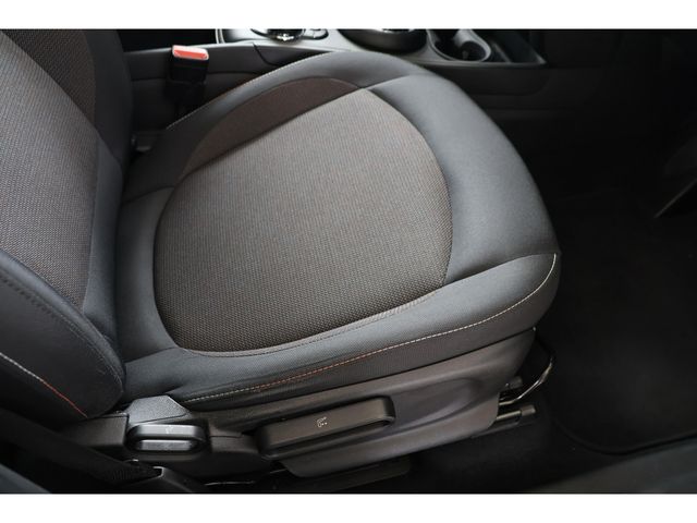 BMW MINI COOPER D CROSSOVER