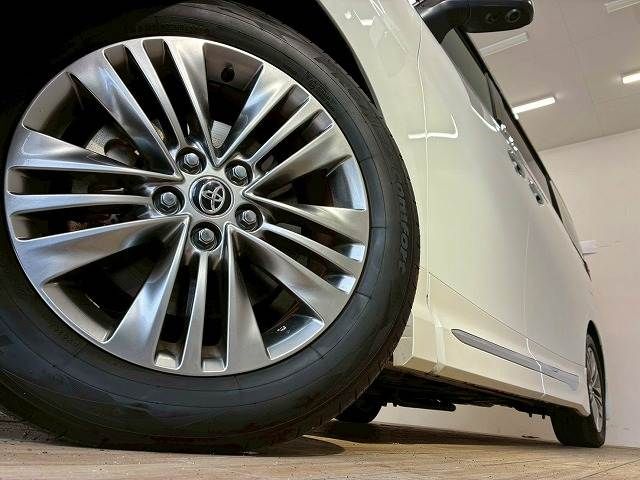 ALPHARD hybrid