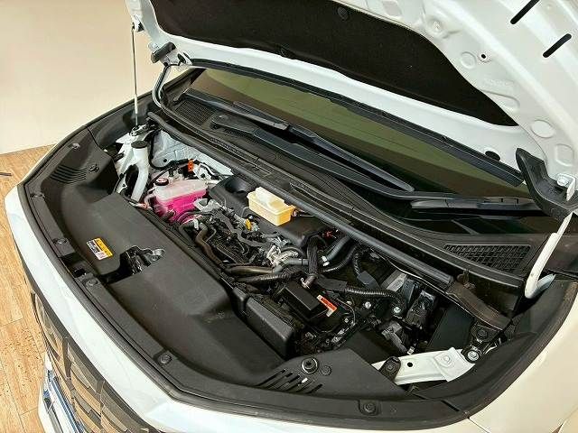 ALPHARD hybrid