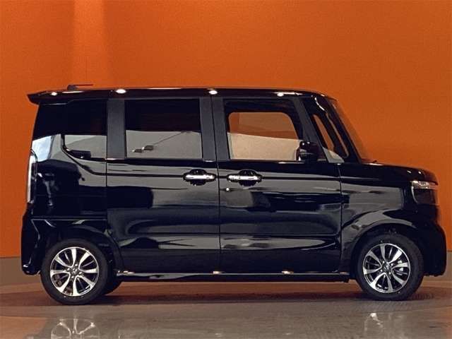 N-BOX CUSTOM