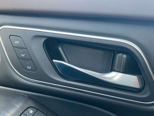 X-TRAIL HYBRID 4WD