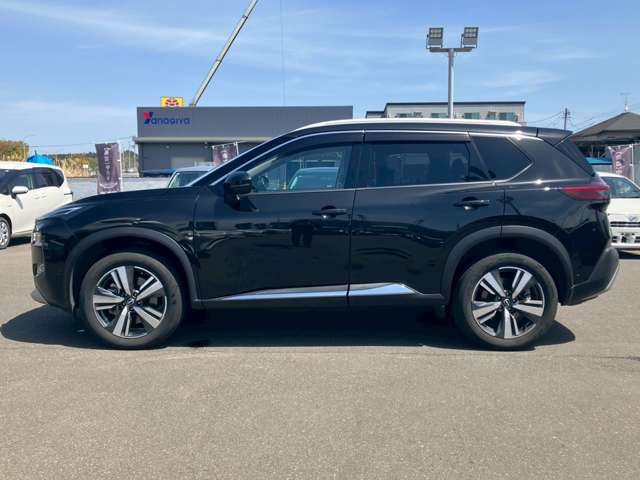 X-TRAIL HYBRID 4WD