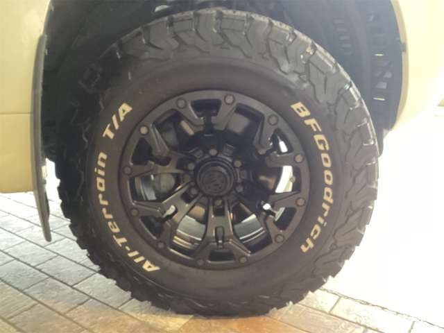 LANDCRUISER PRADO