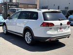 VOLKSWAGEN GOLF Alltrack
