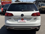 VOLKSWAGEN GOLF Alltrack