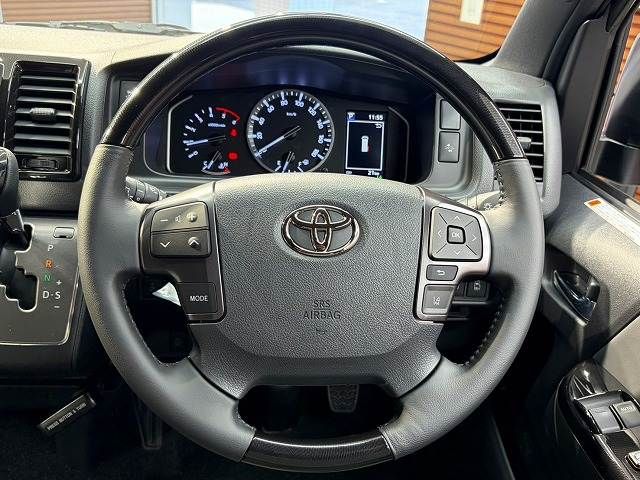 HIACE van 4WD