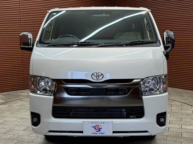 HIACE van 4WD