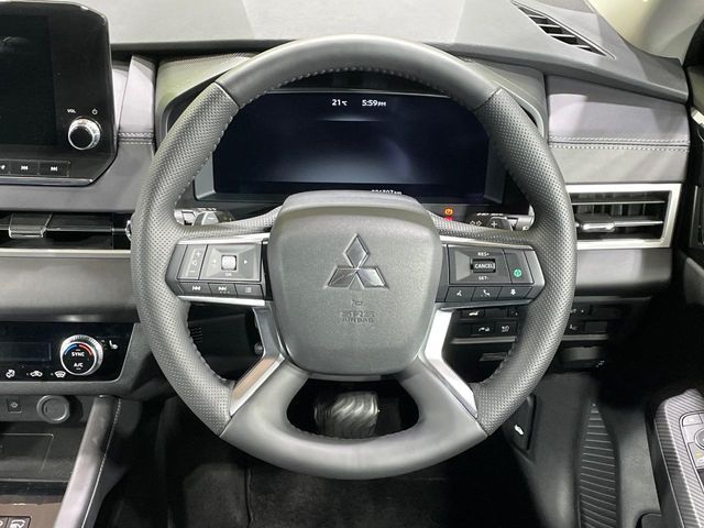 OUTLANDER PHEV
