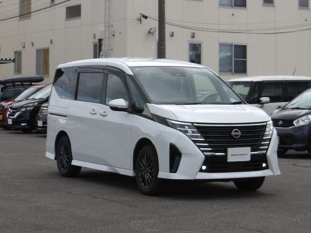 SERENA  WG 4WD
