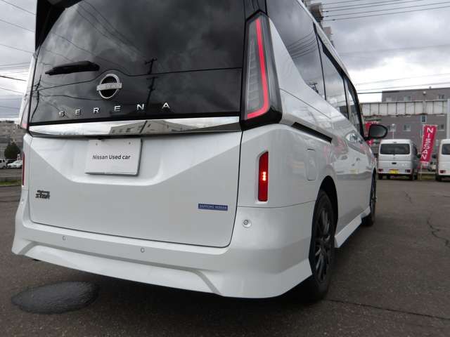 SERENA  WG 4WD