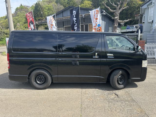 HIACE van 4WD