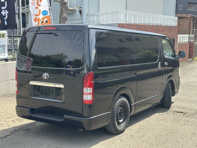 HIACE van 4WD