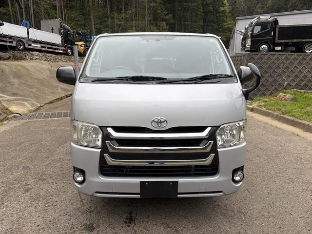 HIACE van 2WD