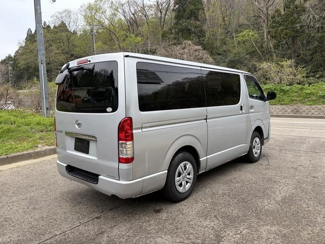 HIACE van 2WD