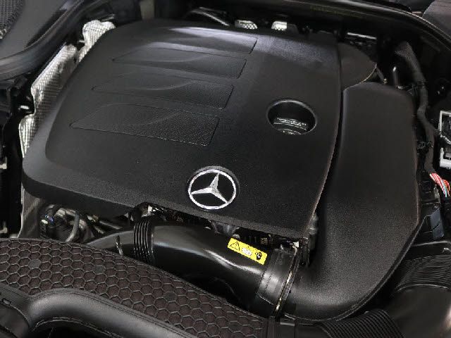 MERCEDES BENZ E class sedan