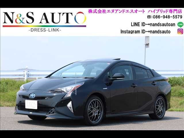 PRIUS 4WD