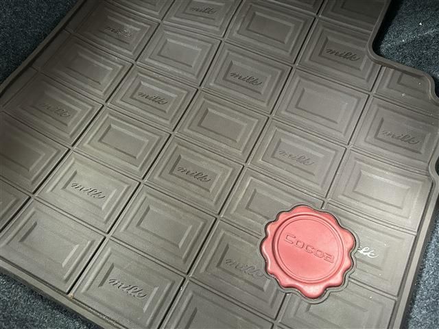 MIRA Cocoa 4WD