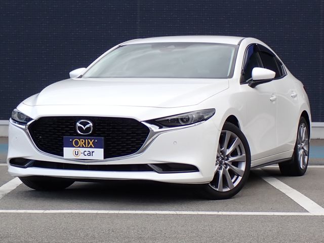 MAZDA3 SEDAN