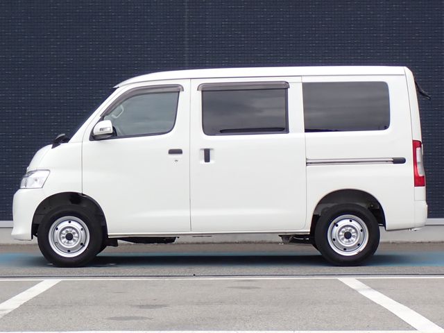 BONGO van 2WD