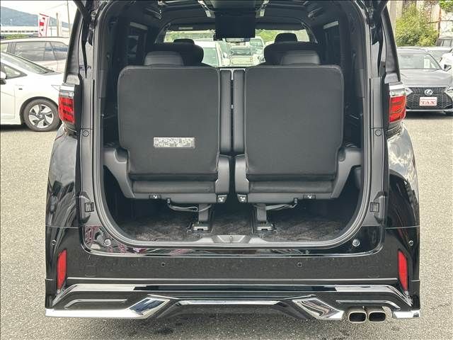 ALPHARD hybrid