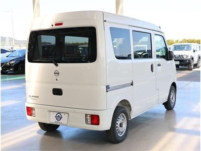 CLIPPER van