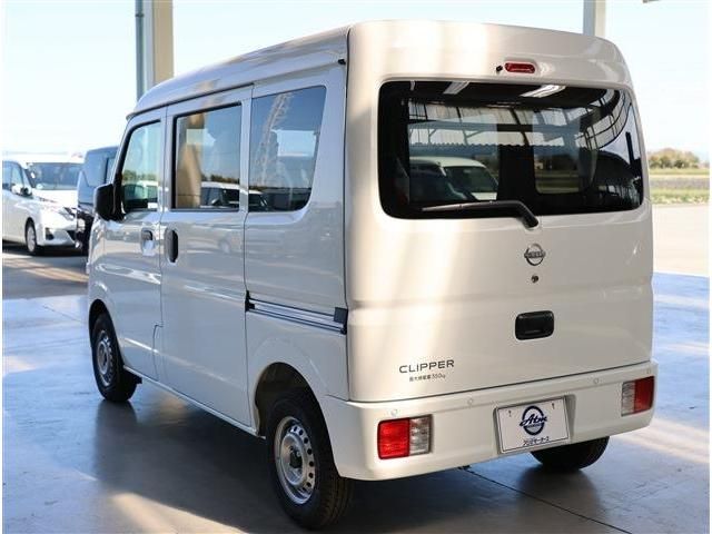 CLIPPER van