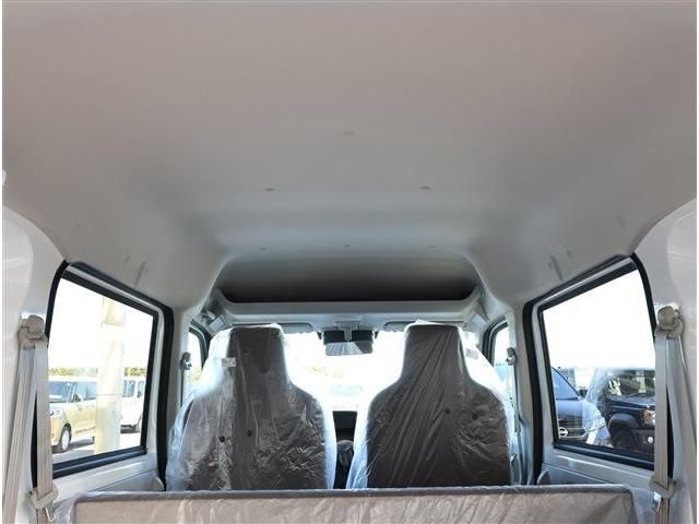 CLIPPER van