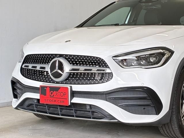 MERCEDES BENZ GLA class