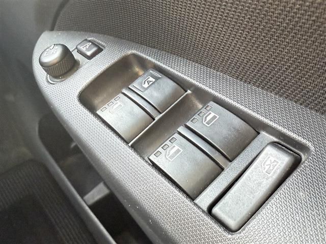 MOVE CUSTOM