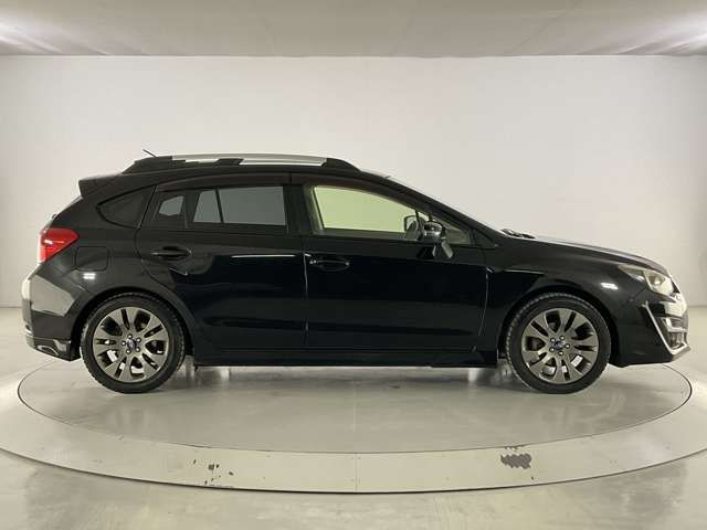 IMPREZA SPORT 4WD
