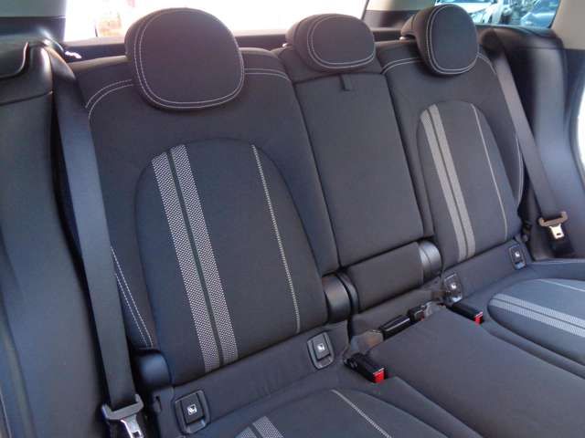 BMW MINI COOPER S CROSSOVER