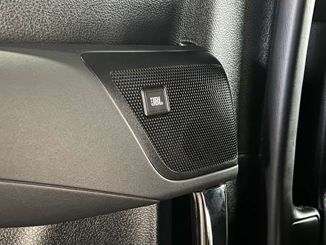 VELLFIRE HYBRID 4WD