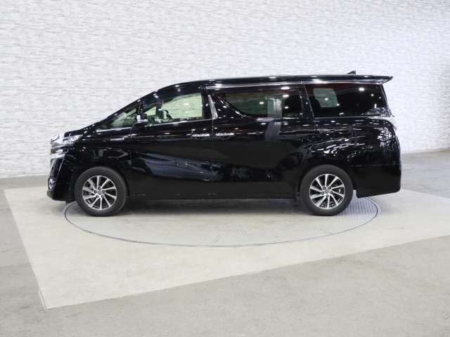 VELLFIRE HYBRID 4WD