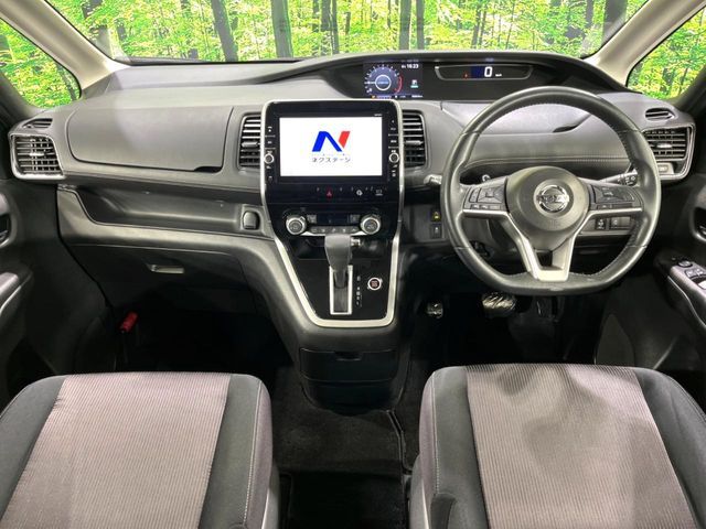 SERENA  S-HYBRID 4WD