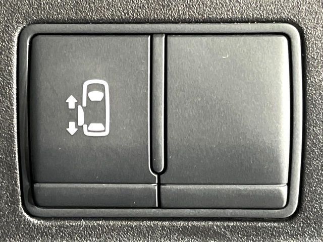 SERENA  S-HYBRID 4WD
