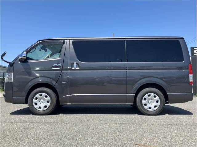 HIACE van 2WD