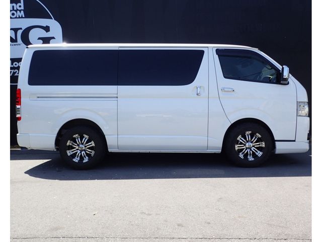 HIACE van 2WD