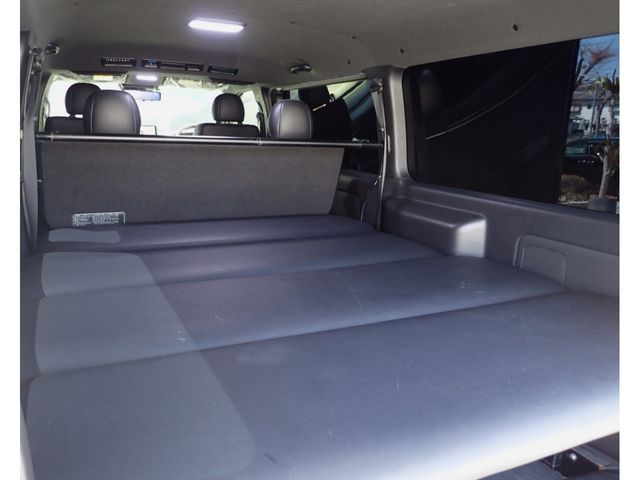 HIACE van 2WD