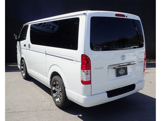 HIACE van 2WD