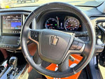 CROWN sedan hybrid