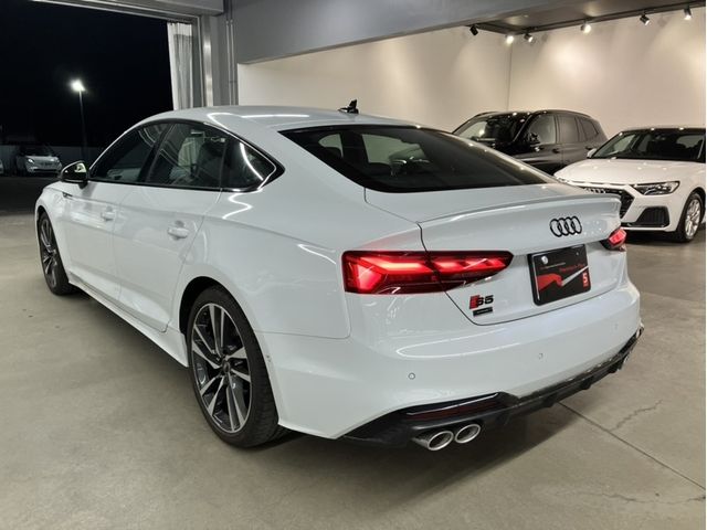 AUDI S5 SPORTBACK