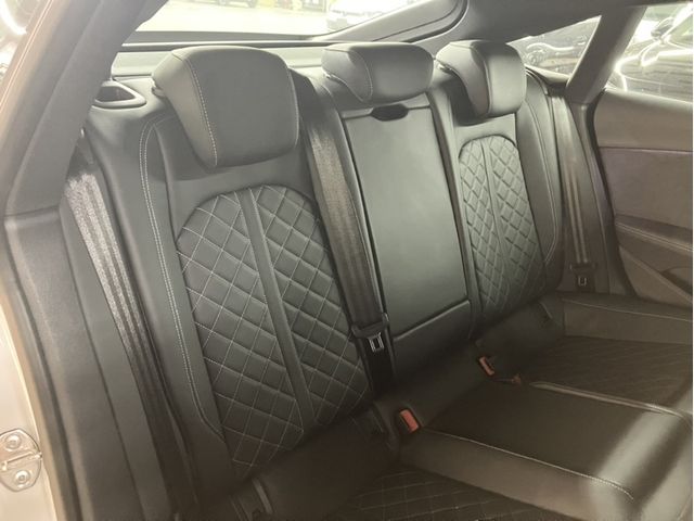 AUDI S5 SPORTBACK