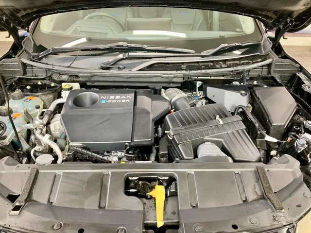X-TRAIL HYBRID 4WD