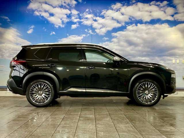 X-TRAIL HYBRID 4WD