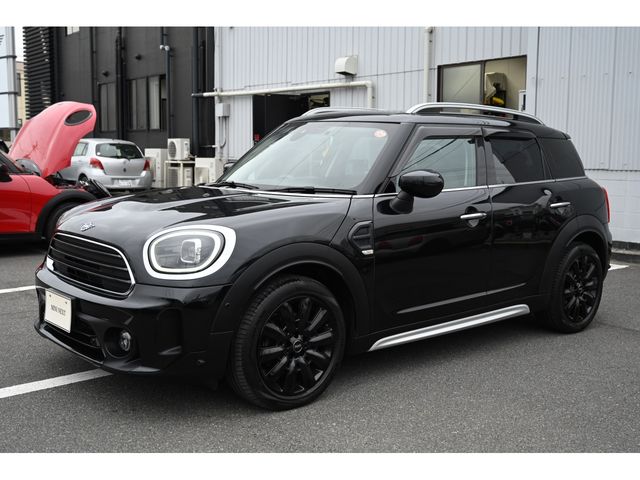 MINI COOPER D CROSSOVER